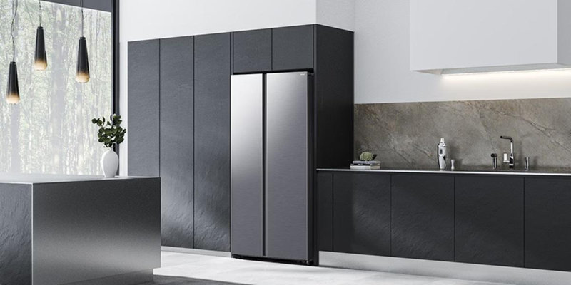 Tủ lạnh Side-by-Side mở rộng 2 cánh đem lại dung tích thoải mái cho gia đình