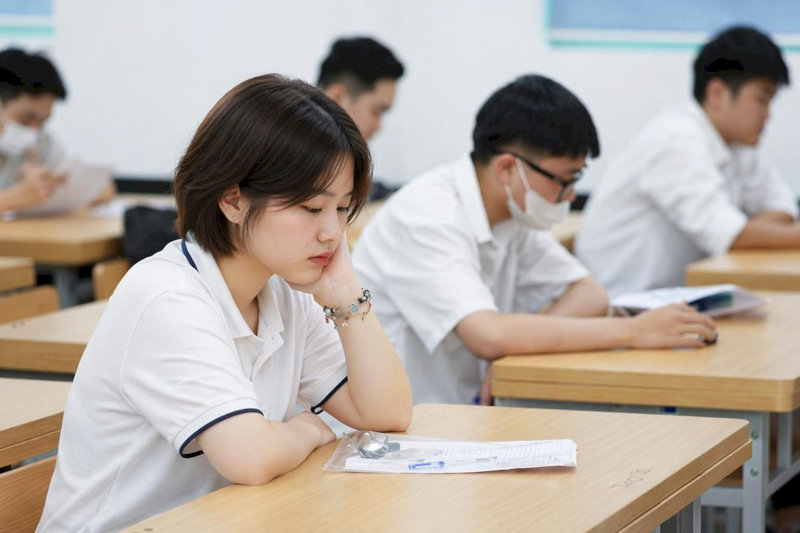 Yêu thích học thuật và muốn phát triển chuyên sâu thì nghiên cứu, giảng dạy là hướng đi phù hợp