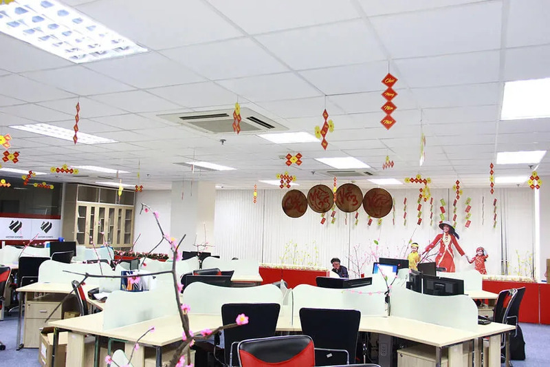 Trang trí văn phòng Tết đơn giản