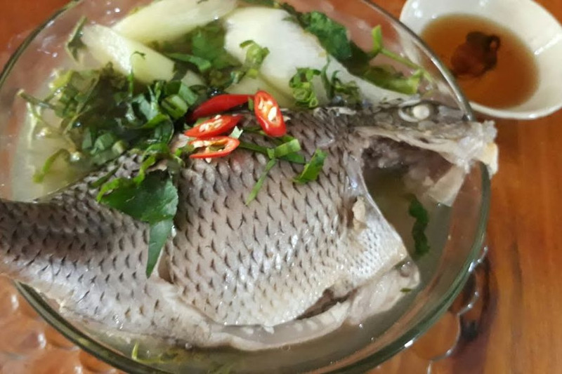 Canh măng chua cá rô phi