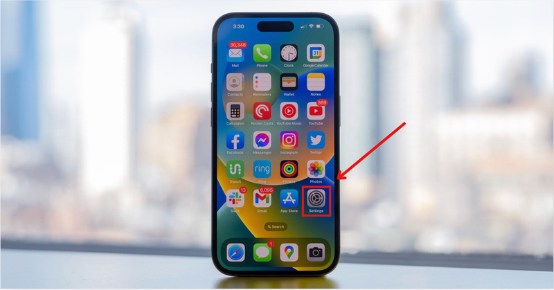Mở ứng dụng Cài đặt trên iPhone