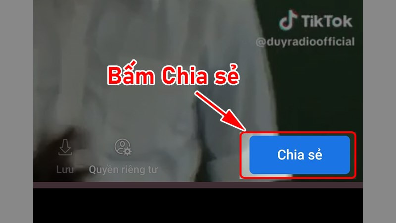 Chọn chia sẻ để hoàn tất đăng story dài