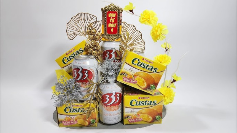 Tháp bia 333 và Custas màu vàng