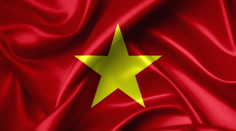 Cờ đỏ sao vàng vải lụa vẫy đẹp