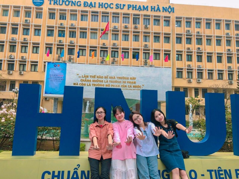 Các bạn sinh viên trường đại học sư phạm hà nội