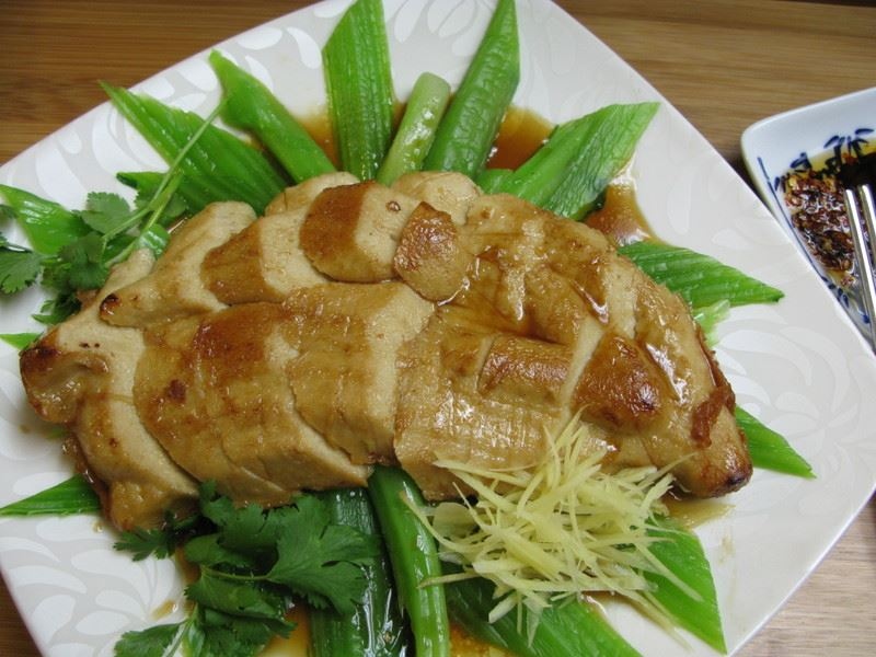 gà hấp cải bẹ xanh