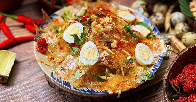 Món bánh tráng trộn truyền thống