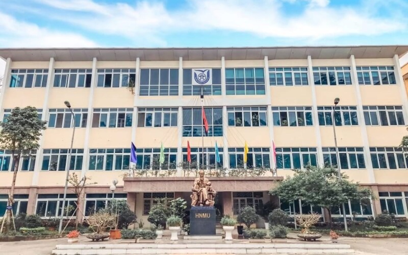 Tòa chính trường đại học thủ đô hà nội