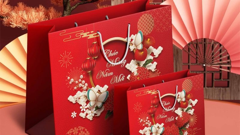 Gói quà Tết bằng túi quà