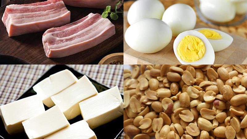 Chuẩn bị nguyên liệu làm bánh cuốn Tây Sơn