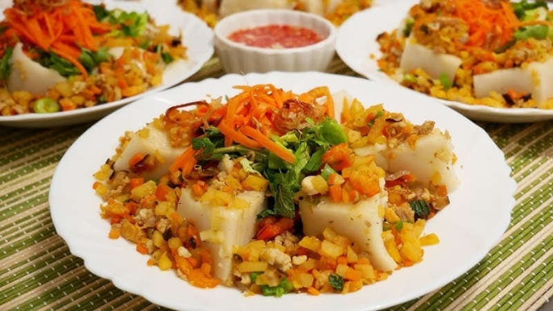 Dĩa bánh đúc thơm ngon