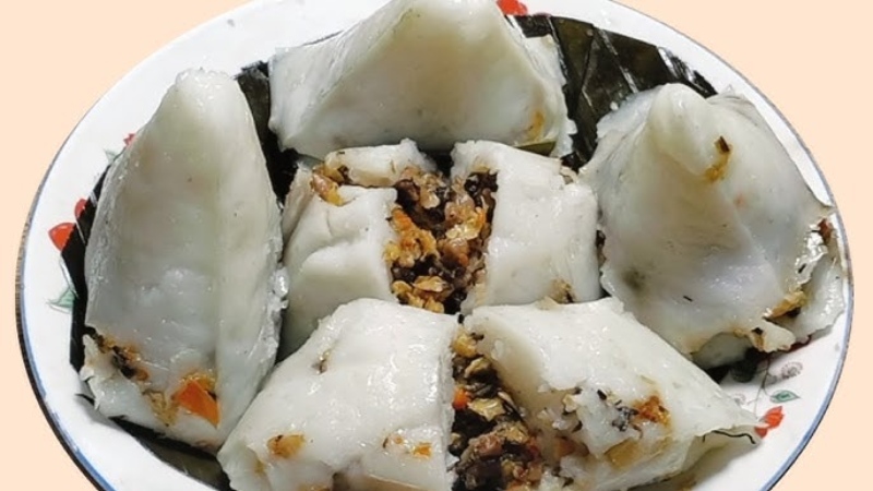 Bánh giò nhân đậu hũ