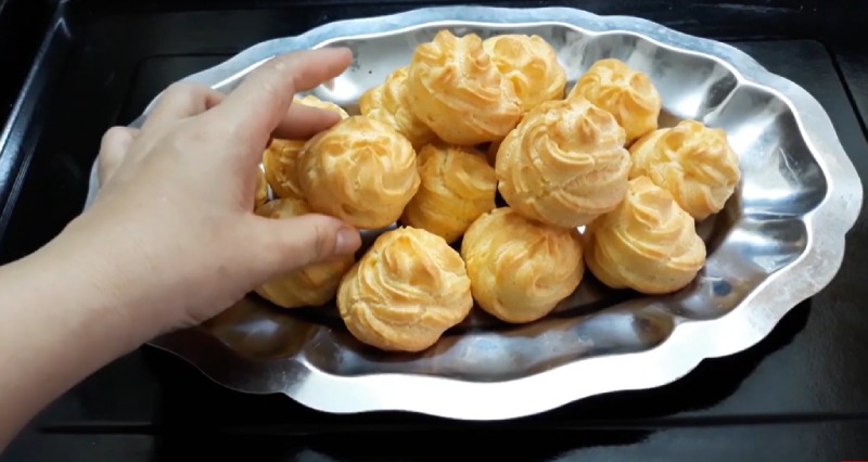 Thành phẩm món bánh su kem béo ngậy