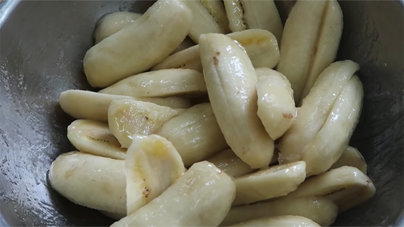 Chuối ướp đường