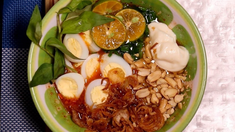 Bát nước sốt me cực ngon