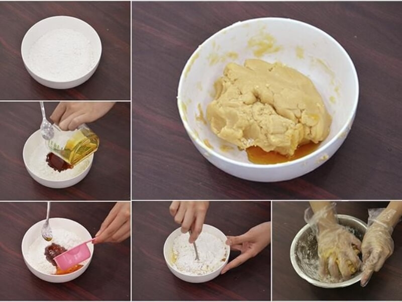 Trộn bột và nước đường làm vỏ bánh Trung thu nhân thập cẩm gà quay