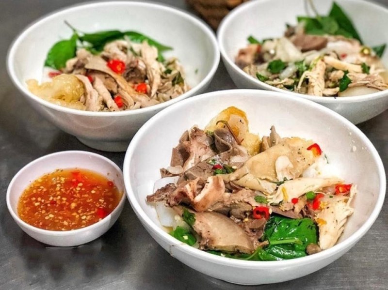 Bí quyết để chế biến món bánh ướt lòng gà ngon