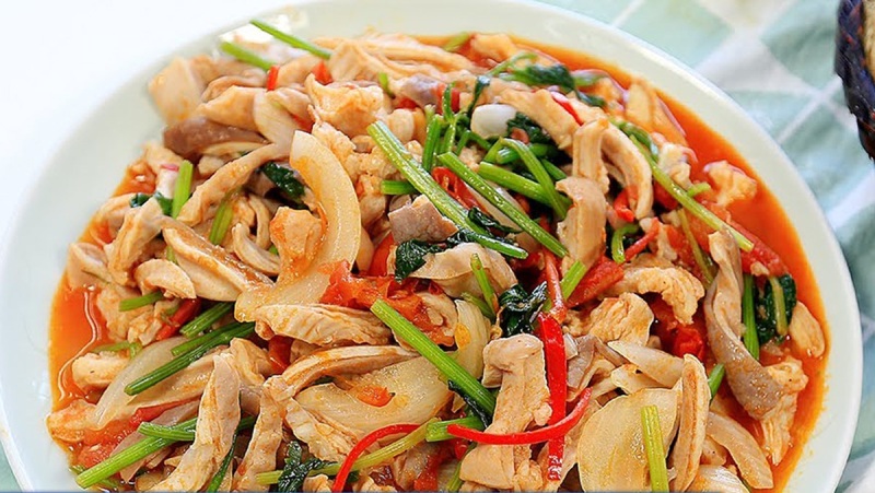 Món bào tử xào sa tế hấp dẫn