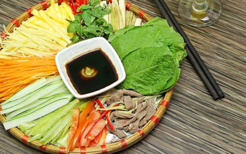 Pha nước chấm xì dầu mù tạt