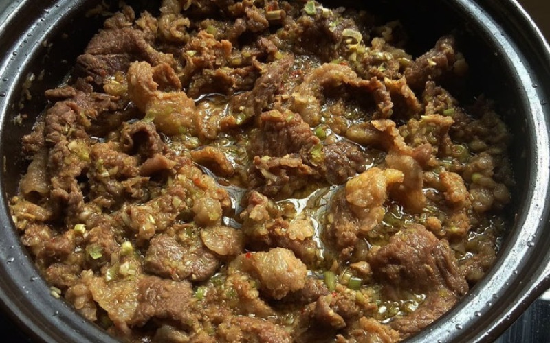 Thành phẩm món bò xào sả ớt