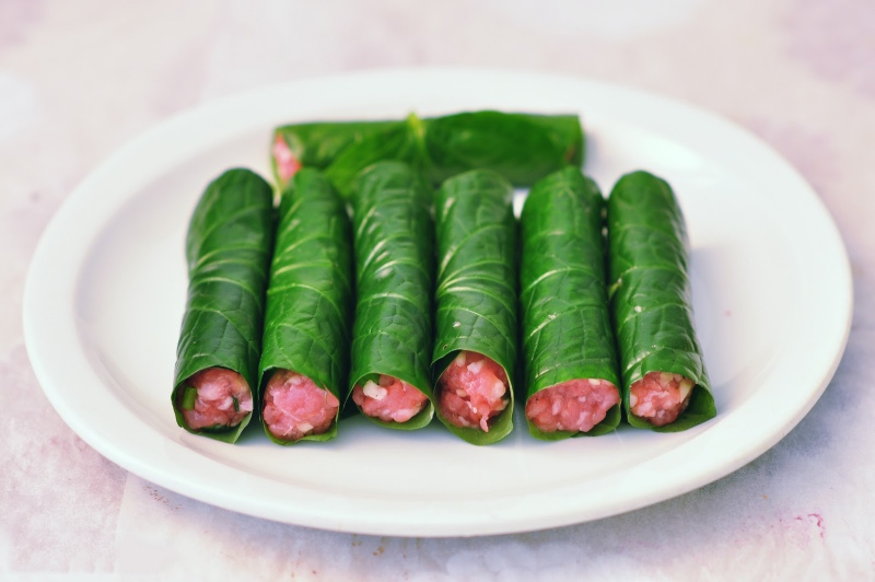 Cuộn bò với lá lốt
