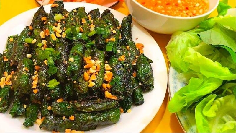 Bò lá lốt được nướng chín