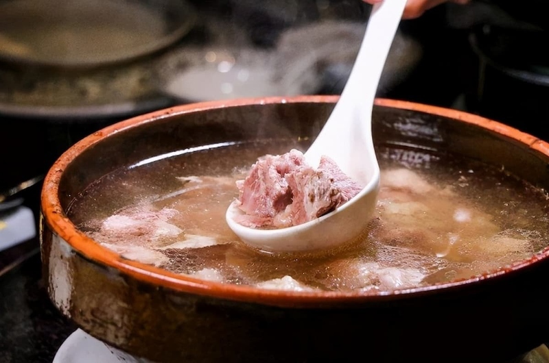 Ninh xương bò