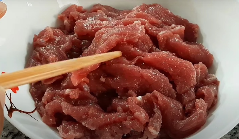 Thịt bò thái mỏng