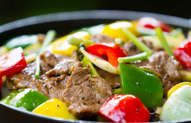 Khám phá cách làm bò xào ớt chuông thơm ngon
