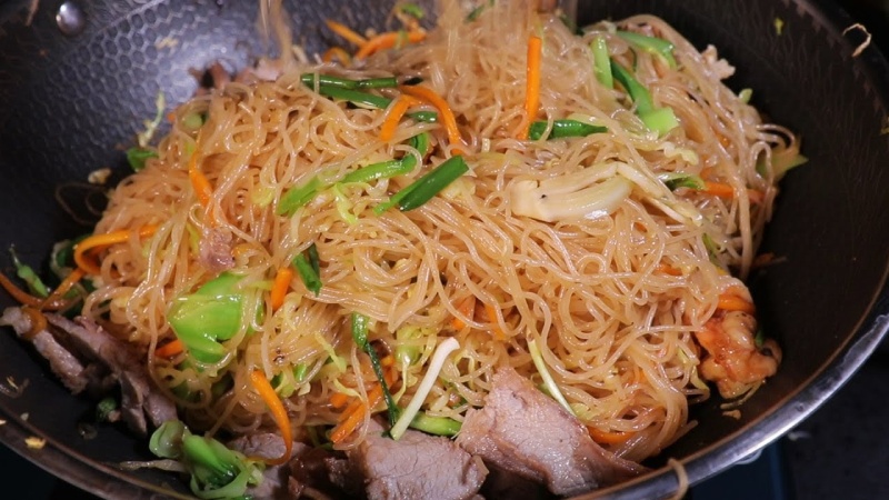 bún gạo xào thịt, món ăn thanh đạm vẫn đủ chất