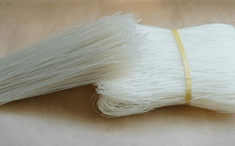 Bí quyết chọn bún khô ngon