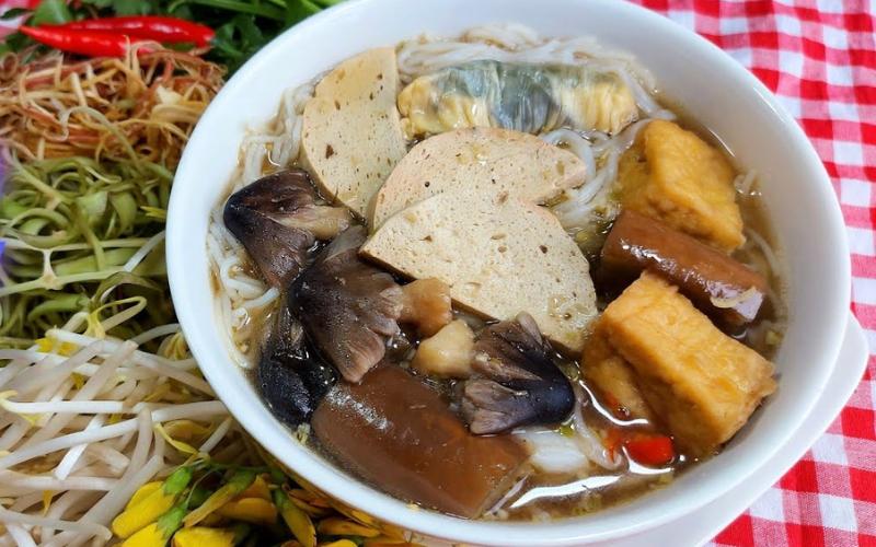 Chọn lựa nguyên liệu chất lượng nấu bún mắm chay