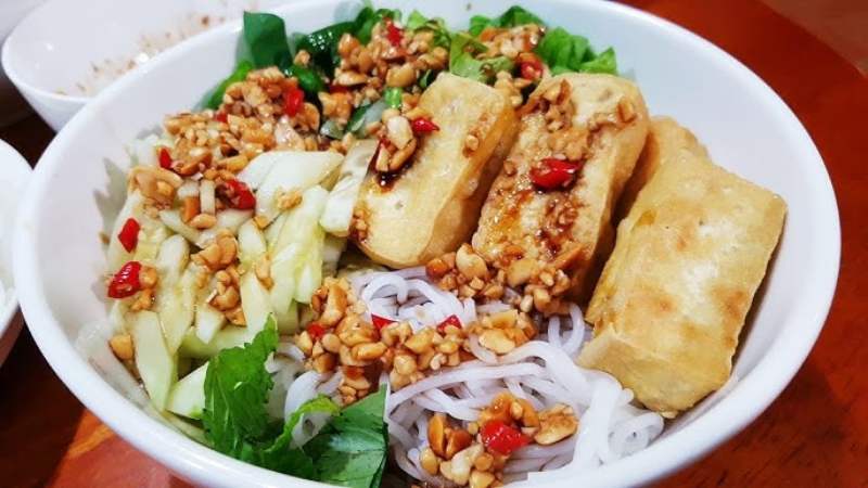 Thành phẩm bún trộn đậu hũ thơm ngon