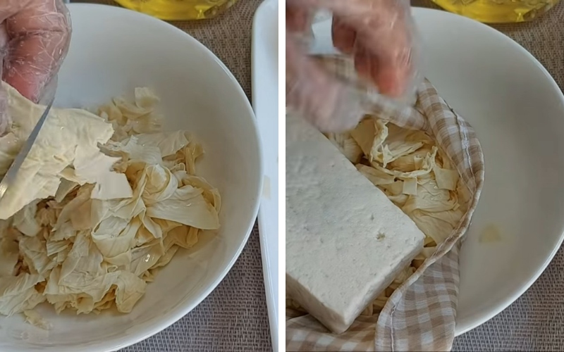 luộc tàu hũ ky và vắt khô đậu hũ trắng