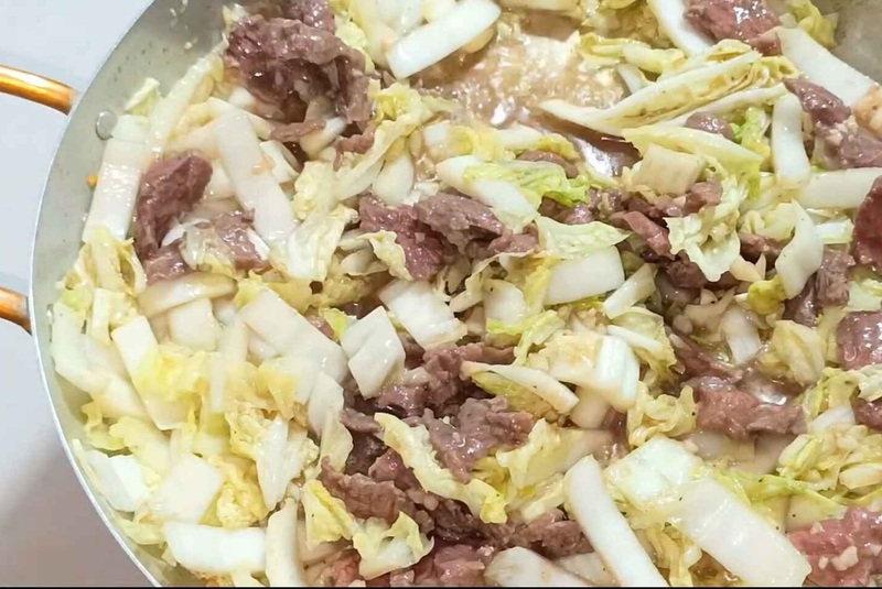 Mẹo để món rau cải thảo xào thịt bò ngon
