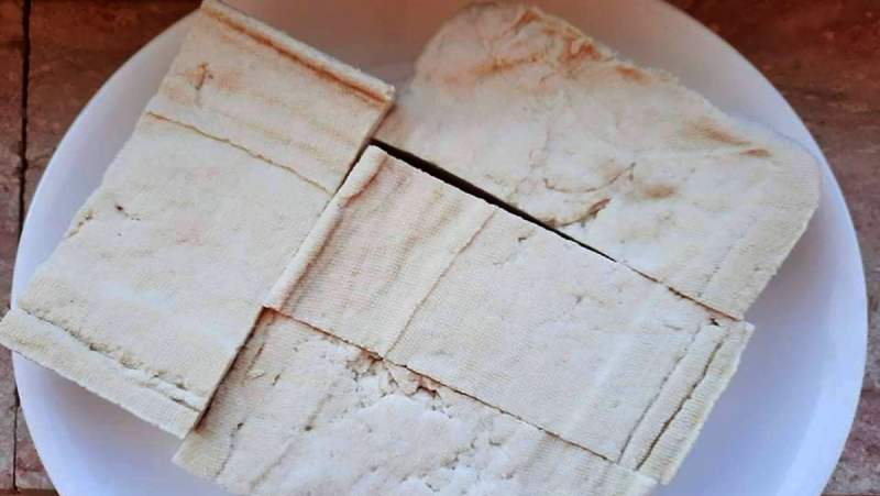  Sơ chế nguyên liệu làm canh bún riêu chay