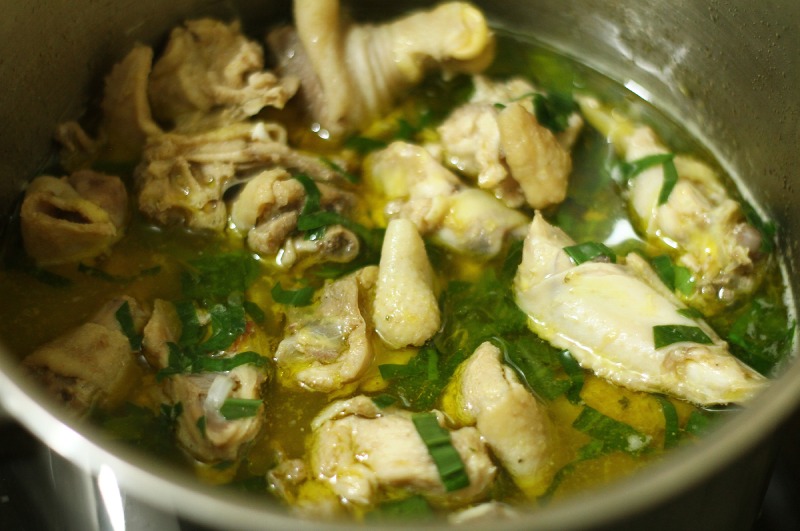Thành phẩm món canh gà nấu gừng