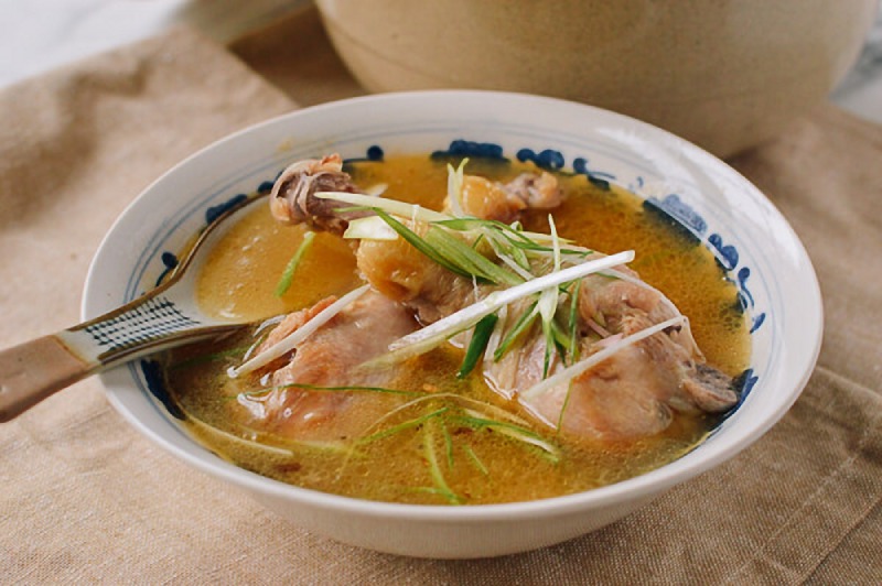 Những lưu ý khi chế biến canh gà nấu gừng