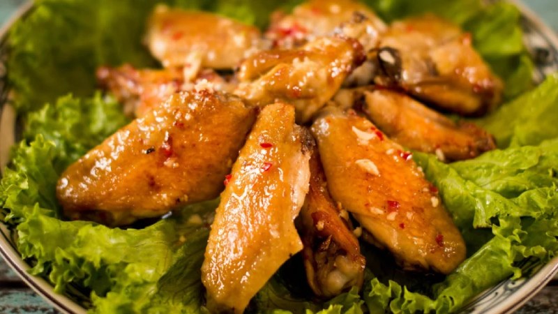 Khám phá cách làm cánh gà nướng muối ớt