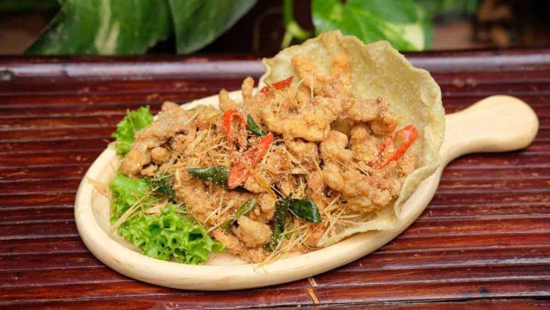 Thành phẩm món cánh gà rang muối sả