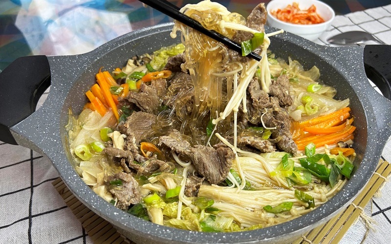 Thành phẩm món canh thịt bò Bulgogi Hàn Quốc 