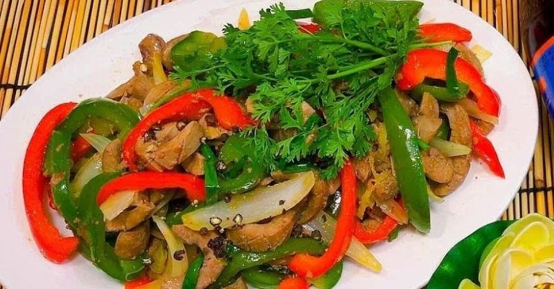 Món cật heo xào ớt chuông