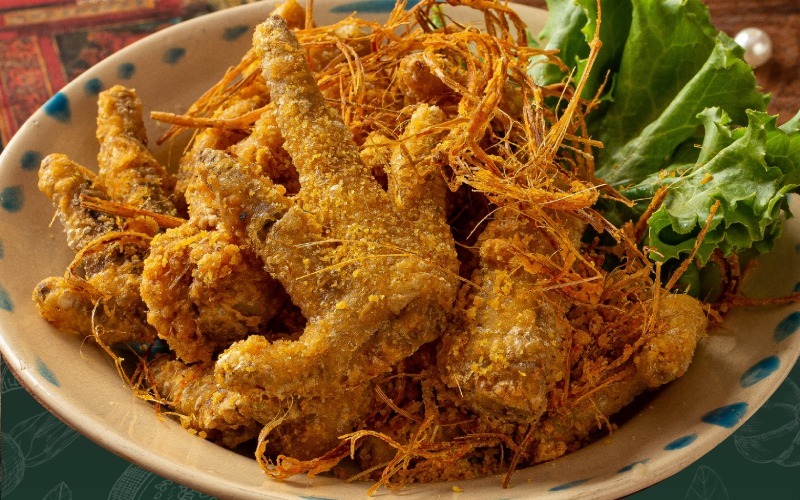 Thành phẩm món chân gà rang muối