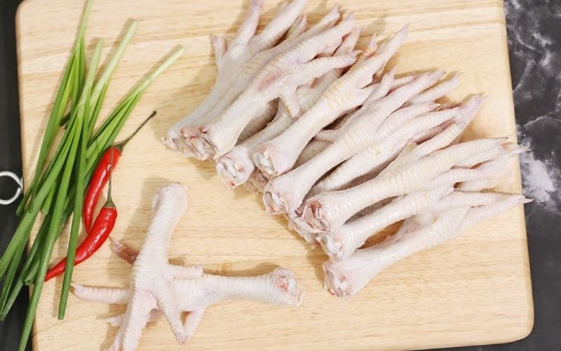 Bí quyết chọn chân gà ủ muối chất lượng