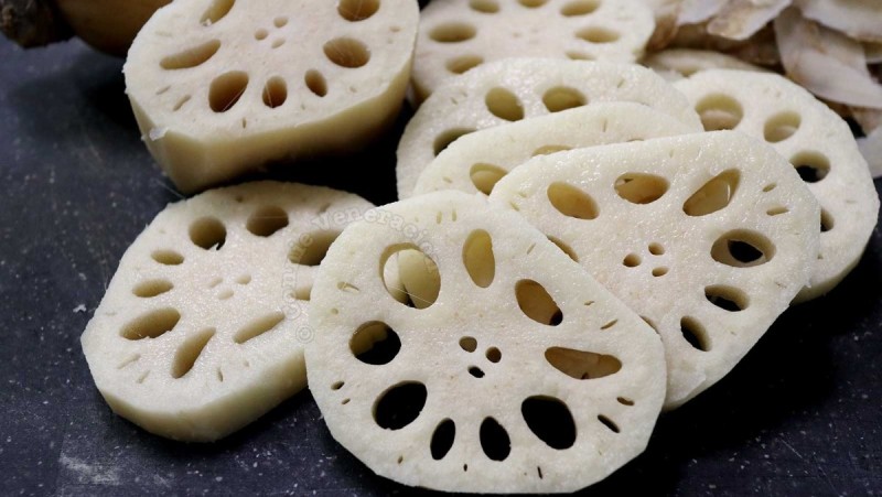 BÍ quyết lựa chọn củ sen tươi ngon