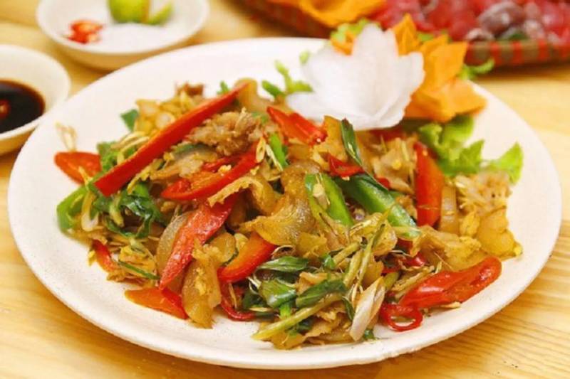 Da bò xào sả ớt món ngon đầy màu sắc