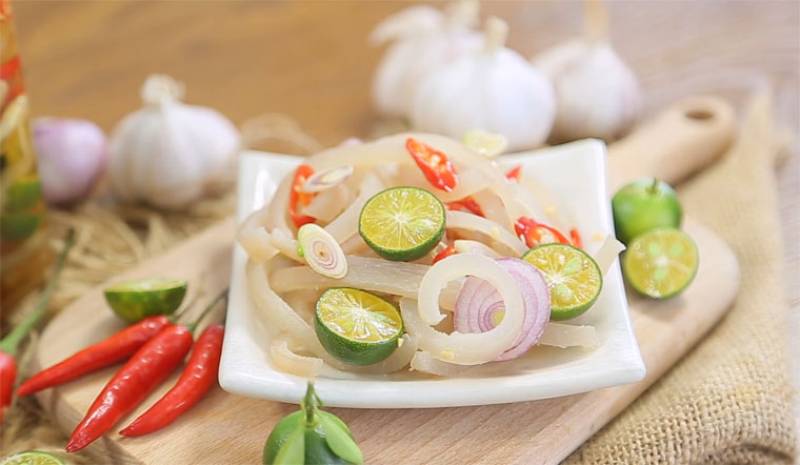 Cách làm da heo ngâm sả tắc giòn ngon, chua cay