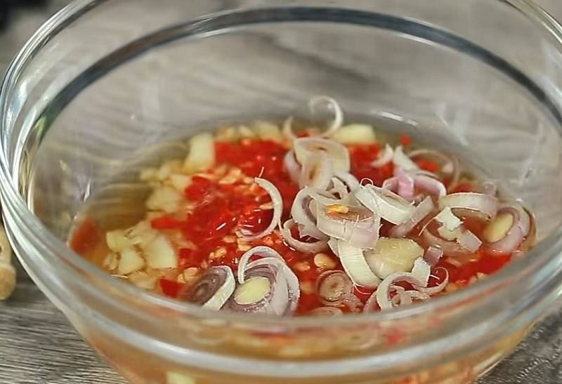 Hướng dẫn pha chế nước sốt sả ớt