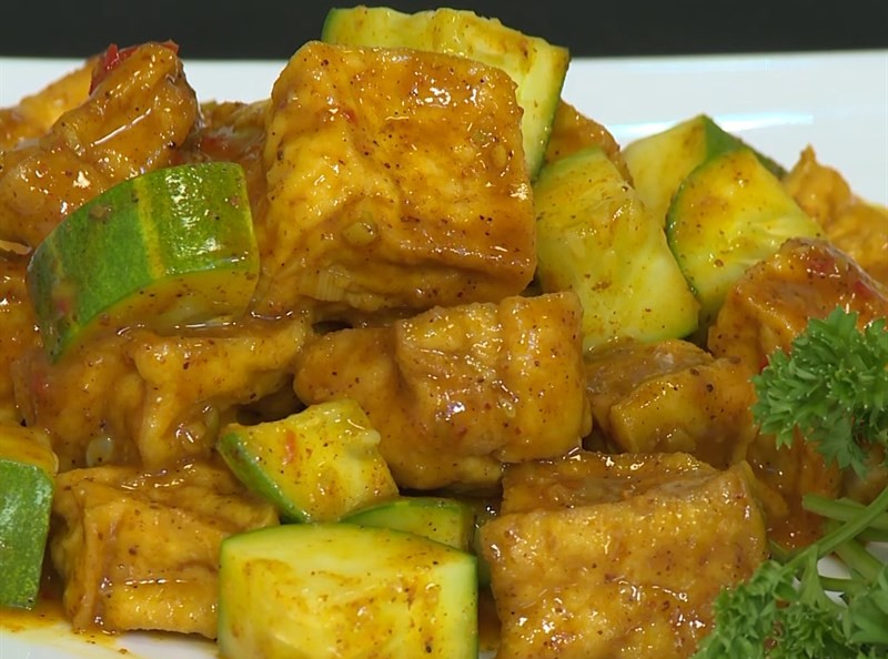 Thành phẩm đậu hũ kho cà ri thơm lừng hấp dẫn