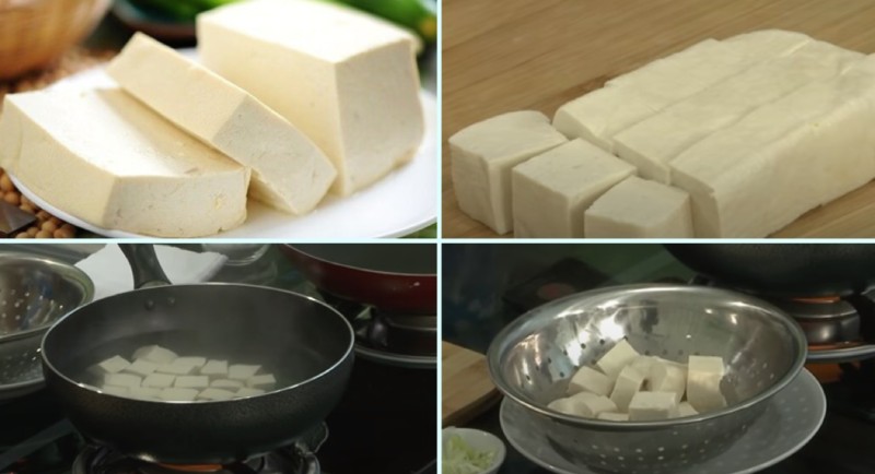 Đậu hũ non rửa sạch, dùng dao cắt miếng vừa ăn